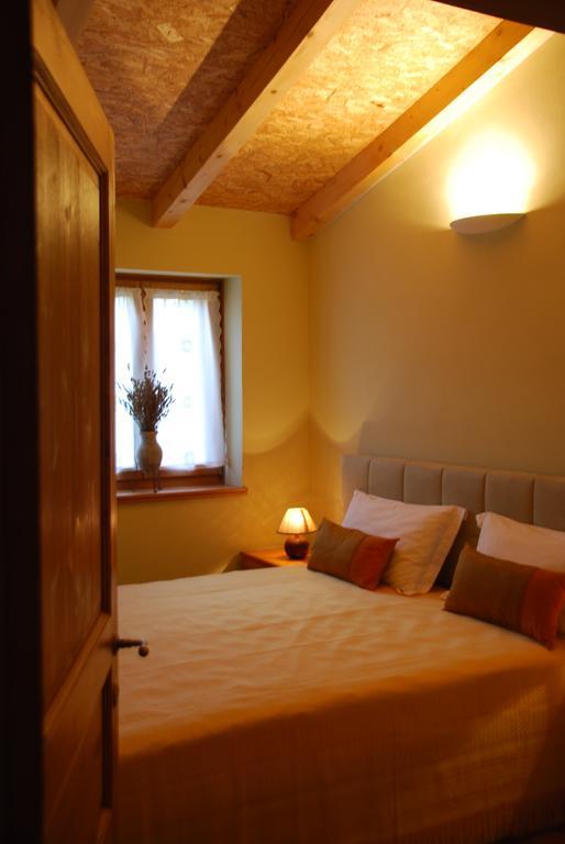 אומאג Holiday House Sweet Home מראה חיצוני תמונה